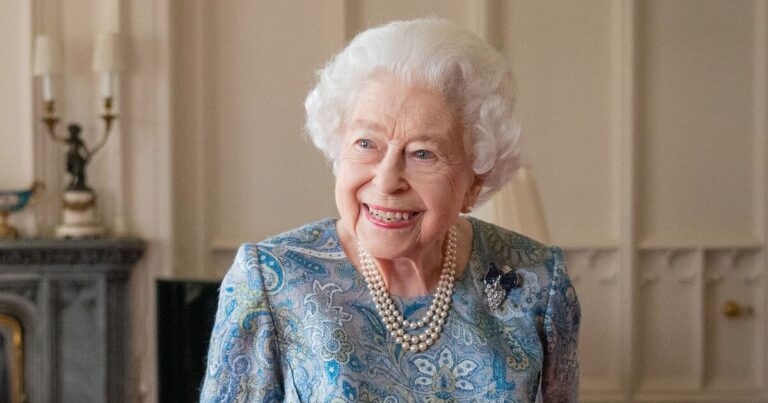 King Charles appoints Queen Elizabeth’s official biographer | Royal | News