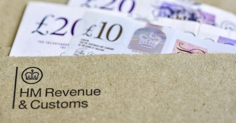 HMRC makes major pension change for instant money off tax bills | Personal Finance | Finance