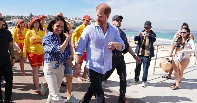 Royal Family LIVE: Harry and Meghan eye up new ‘royal’ tour | Royal | News
