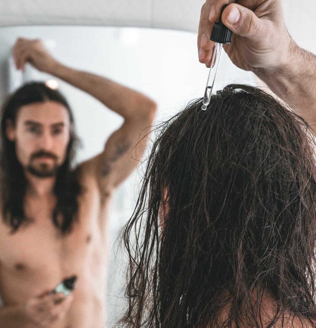 The 9 Best Hair Oil For Men in 2026)