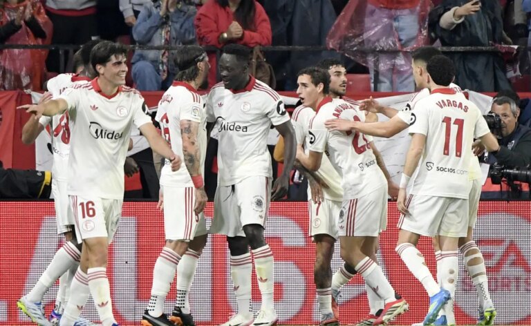 Sevilla’s Relegation Fears Grow After 2-0 Loss To Levante In La Liga