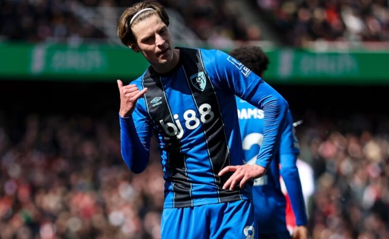 Arsenal Suffer Major Blow In Premier League Title Charge As Bournemouth Win At Emirates