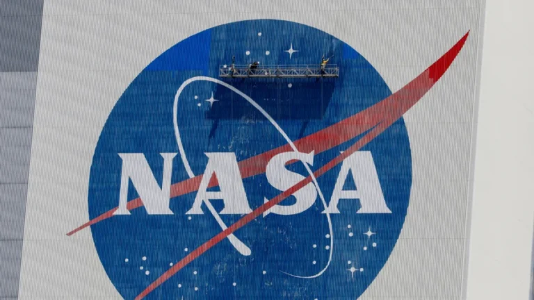 NASA Officials Provide Flight Day 5 Status Update for Artemis II Mission