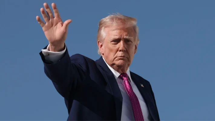 White House Week in Review (April 11): Daring Rescue, Iran Ceasefire, Rare Moon Photos