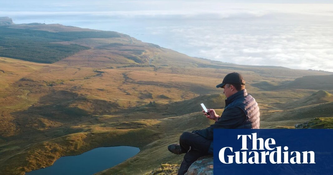 Four in 10 struggle to access mobile signal on the move in the UK | Mobile phones