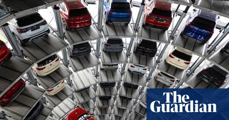 Trump tears up part of EU tariff deal to raise import duties on cars and lorries | Trump tariffs