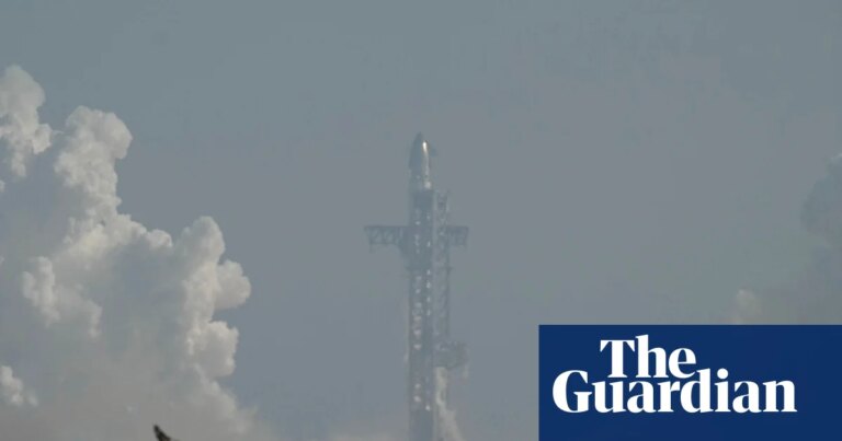 SpaceX launches its biggest rocket yet in test flight from Texas | SpaceX