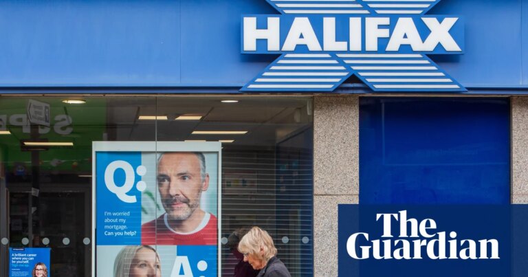 Halifax could disappear from UK high streets as Lloyds assesses branding strategy | Lloyds Banking Group