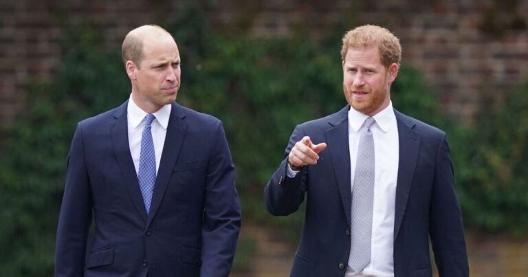 Royal Family LIVE: Prince William ‘not pushing for a reunion’ with Harry – ‘intolerable’ | Royal | News