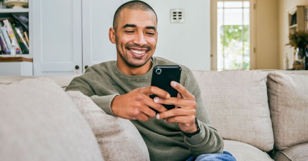 UK households could earn extra £3,500 with simple banking app change | Personal Finance | Finance