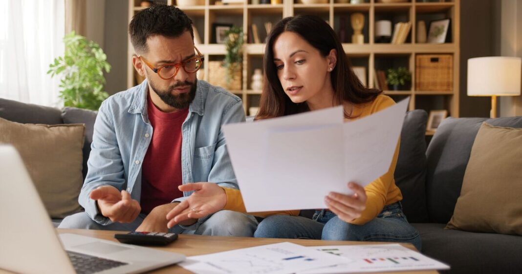 HMRC alert for 14,000 pension savers over tax – £44.1million repaid | Personal Finance | Finance