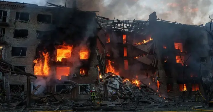 Russia hits Kyiv with ballistic missile, damages buildings and schools – National