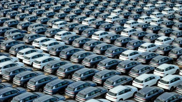 Bipartisan Legislation Announced to Ban Chinese Vehicles From American Roads