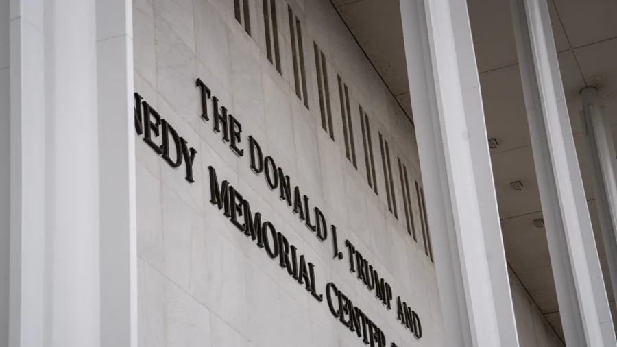 Trump Wants to Transfer Kennedy Center to Congress After Remodel Rejected