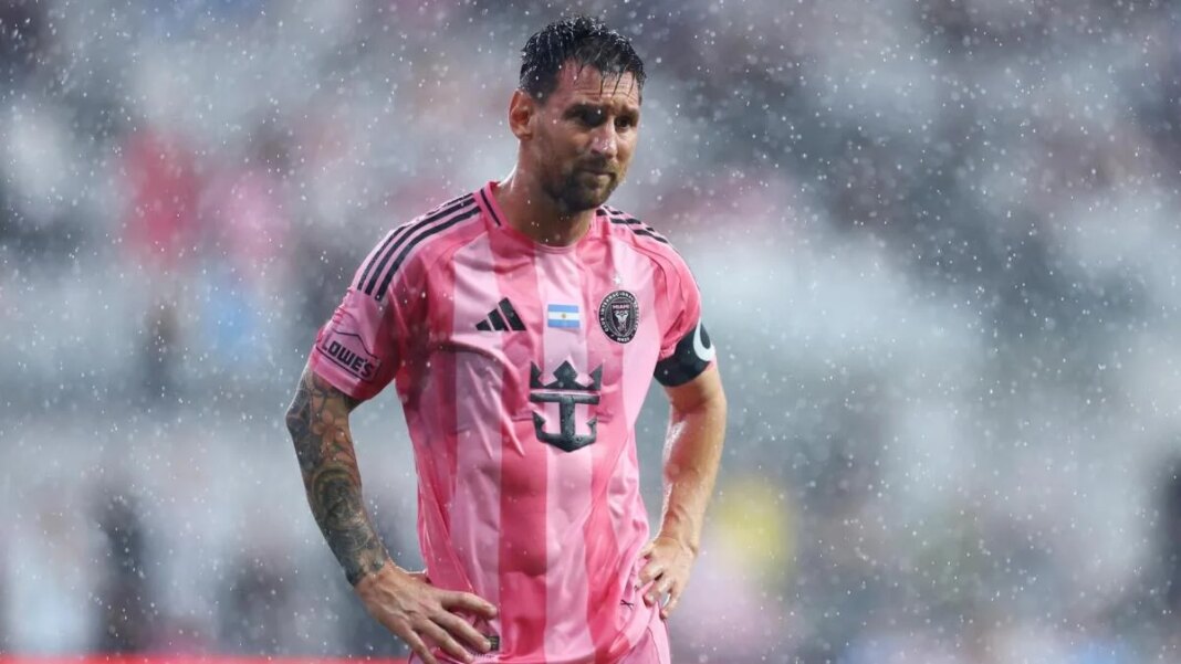 Lionel Messi injury: Argentina star suffers ‘muscular overload’