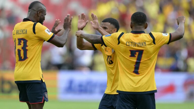 Ecuador Fans Pin Hopes On A World Cup Run Amid Surge In Violence