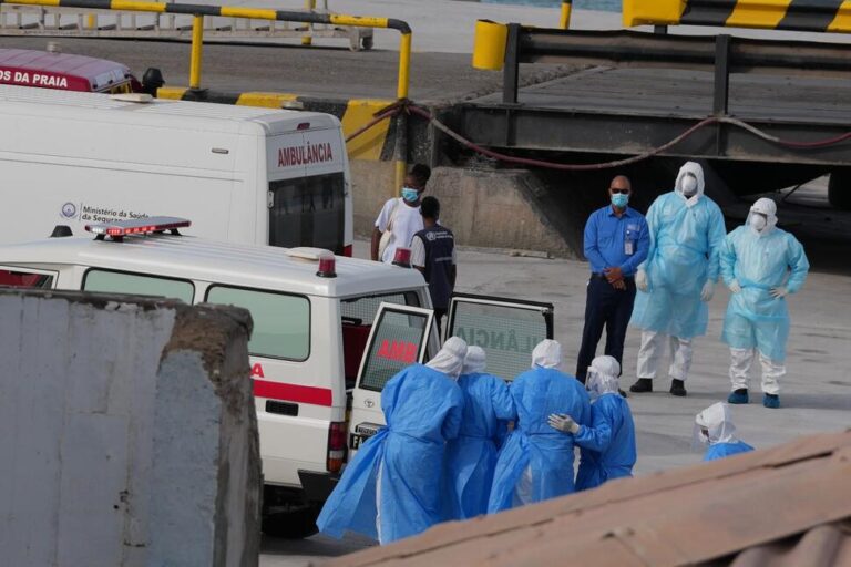 Stricken Cruise Ship Heads for the Canaries as Authorities Rush to Identify Contacts