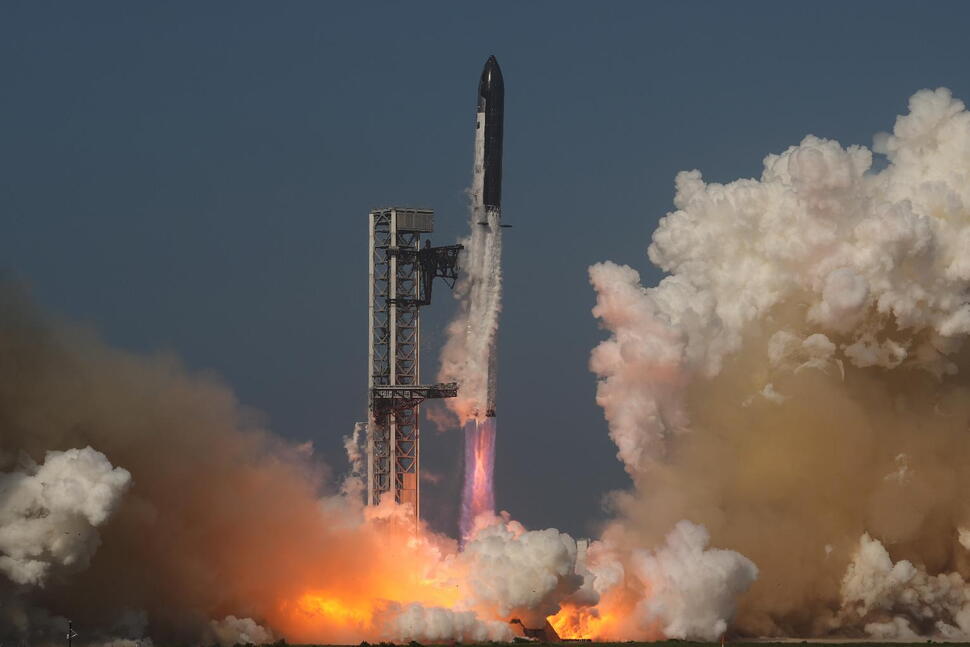 SpaceX’s Starship Rockets Are Grounded Pending Investigation After Test Flight