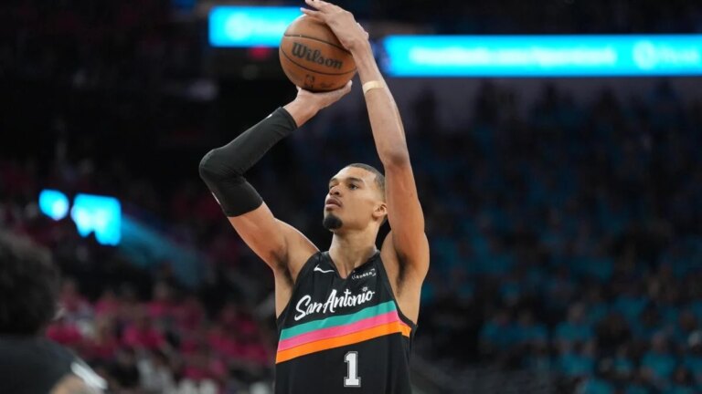 Spurs vs. Timberwolves prediction, odds, spread, line, time: 2026 NBA playoff picks for Game 3