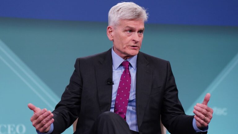 Bill Cassidy signs brief calling ‘weaponization’ fund a ‘dire threat’