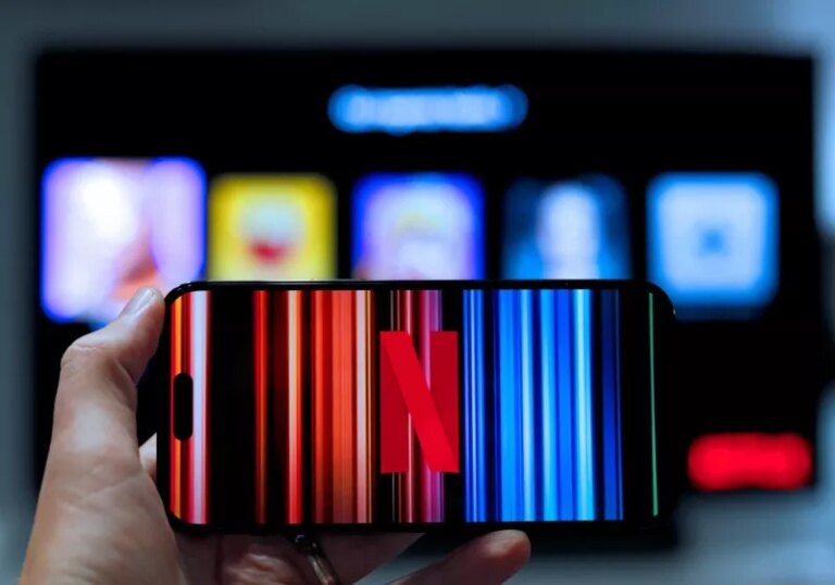 Netflix now wants every profile to have its own email address, annoying users