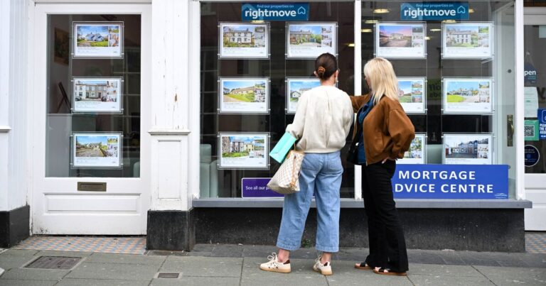 Mortgage broker says 2026 has ‘golden window’ to buy a UK home | Personal Finance | Finance