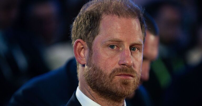 Royal Family LIVE: Mystery surrounds Prince Harry in 41-day absence – ‘Gone dark’ | Royal | News