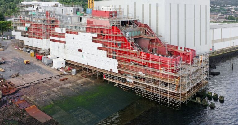 UK shipbuilding company plunges into administration – owes £15m | UK | News