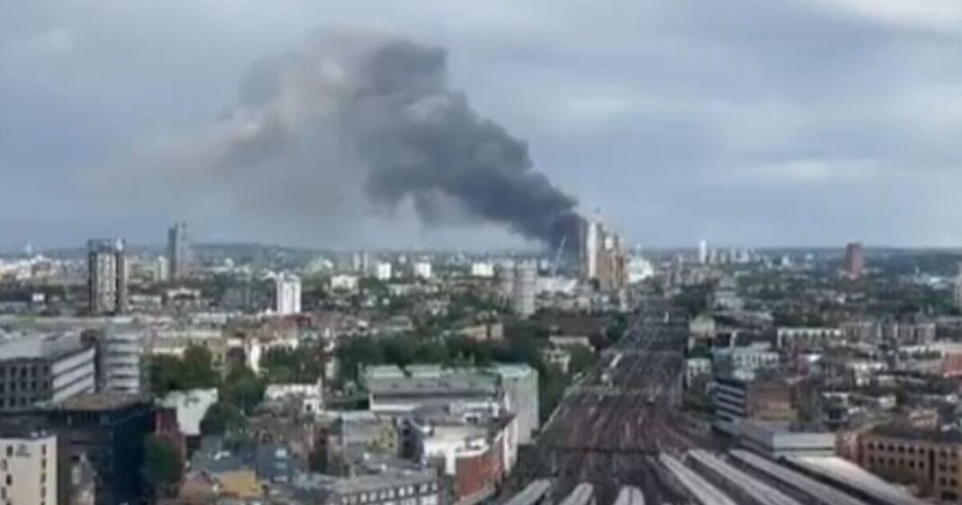 London trains LIVE: London Bridge fire sparks Southeastern,Victoria station disruption | UK | News