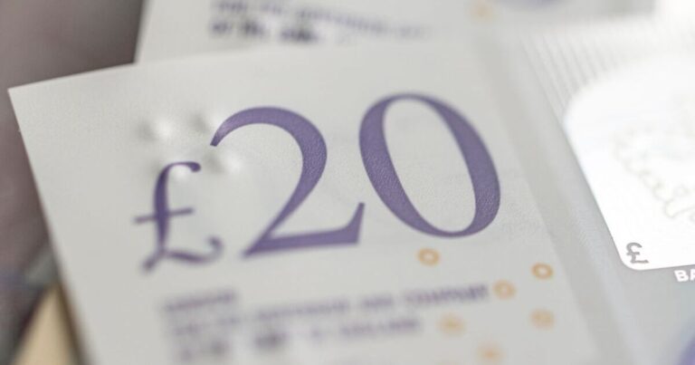 Bank offers £20 cashback for UK customers – 1 simple task | Personal Finance | Finance
