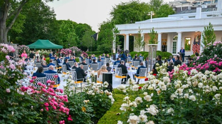 Trump Hosts Rose Garden Club Dinner for American Farmers
