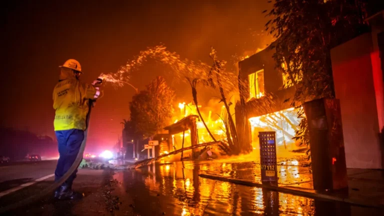 Judge Declares Mistrial in Palisades Arson Case