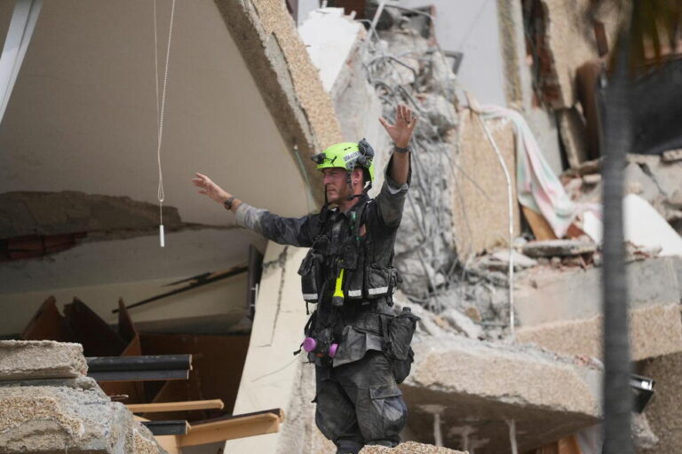 After an Earthquake, How Long Can Trapped Victims Survive?