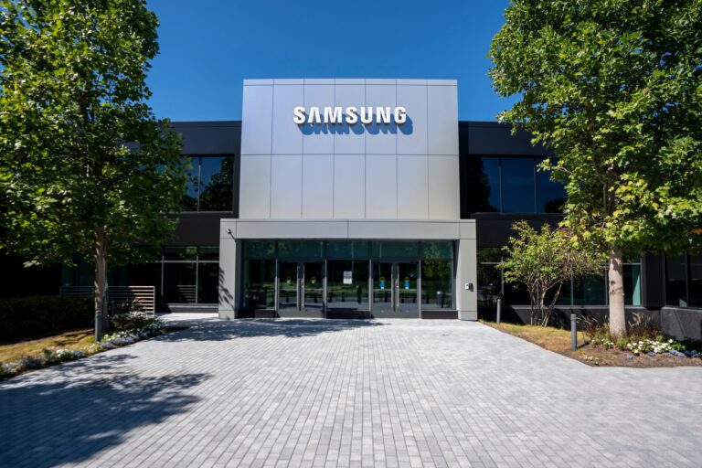 Samsung cuts hundreds of US jobs while AI boom sends chip profits soaring