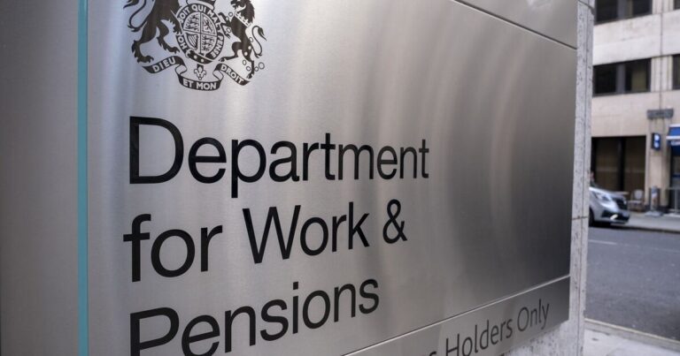 DWP confirms £86 weekly extra for state pensioners with one condition | Personal Finance | Finance
