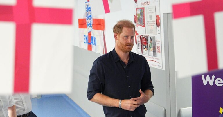 Prince Harry LIVE: Duke ‘frantically’ trying to get Meghan to UK | Royal | News