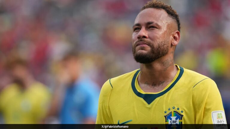 Neymar Returns To Santos With Questions Hanging Over His Future