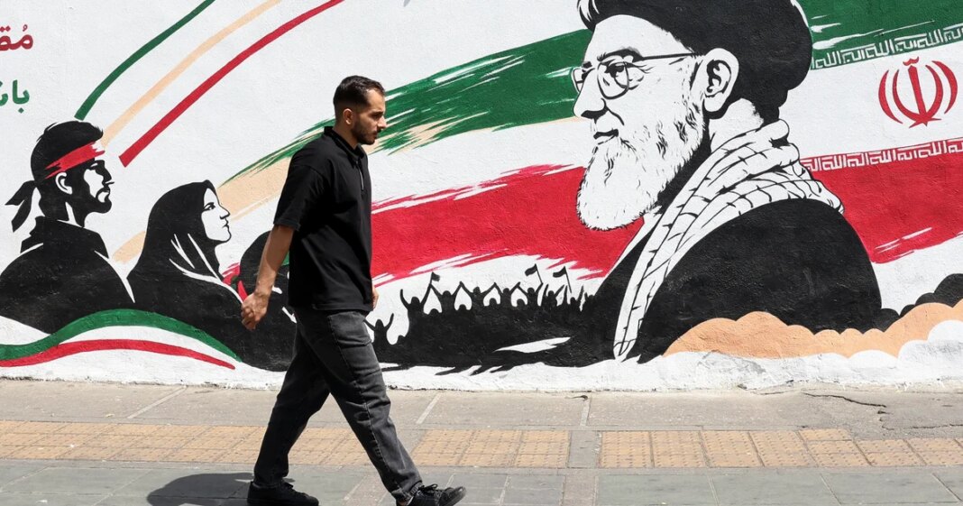 Iran reports no new strikes by U.S. for first time in 2 weeks