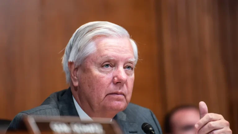 Sen. Lindsey Graham Dies at 71 After Unexpected Illness