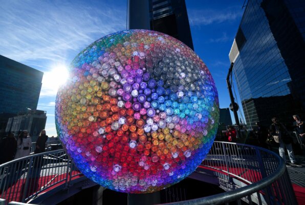 LIVE NOW: New York Hosts America 250 July 4th Ball Drop