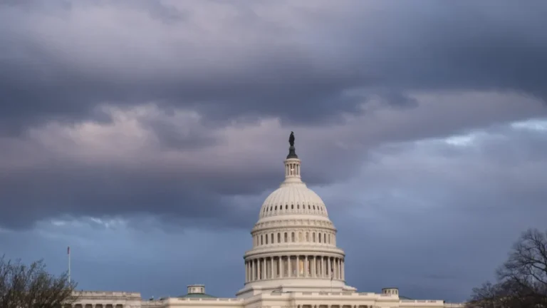 House Passes Congressional Stock Trading Ban