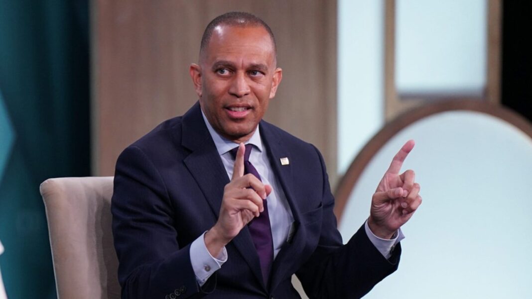 Democratic leader Jeffries meets with Jared Kushner as midterms loom