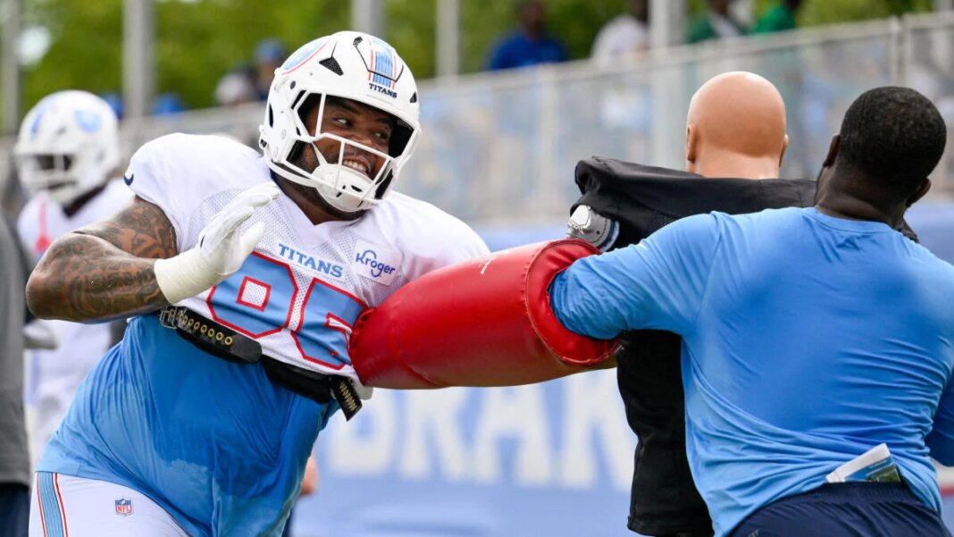 Titans’ Jeffery Simmons ejected from practice for throwing punch at teammate