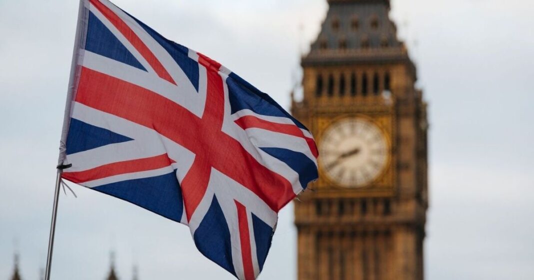 FTSE 100 is hitting all-time highs – check your pension and ISA now | Personal Finance | Finance