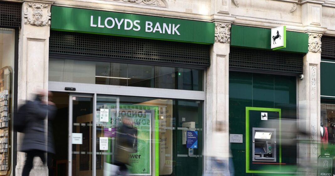 Lloyds Bank down: Banking app down as Halifax and Bank of Scotland also hit | Personal Finance | Finance