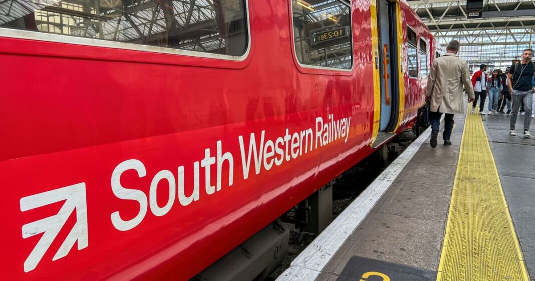 South Western Railway LIVE: London Waterloo trains cancelled to Surrey, Bournemouth | UK | News