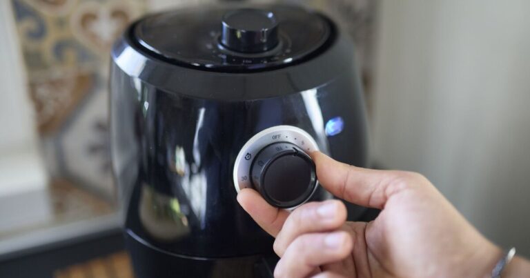 Households with air fryers face £28.07 charges | Personal Finance | Finance