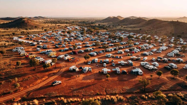 Broken Hill Takes Centre Stage in Australia’s Outback Tourism Rise as Mundi Mundi Bash Drives Visitor Growth