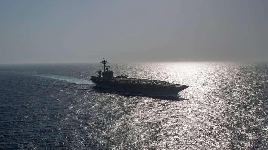 CENTCOM Chief Visits USS Lincoln During Middle East Trip, Praises Crew