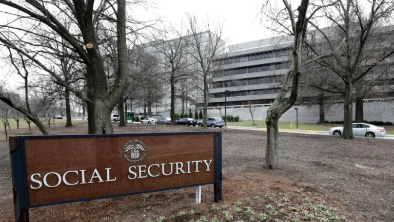How to Avoid a Social Security Cut? Lawmakers Weigh Plans to Keep Benefits Whole